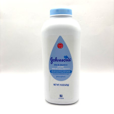 Johnson's Baby Powder, Naturally Derived Cornstarch with Aloe  Vitamin E, 15 Oz