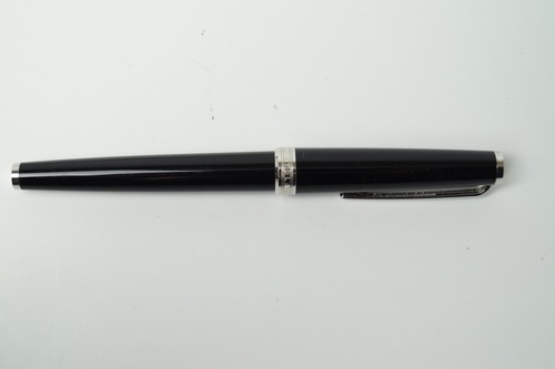 Bolígrafo Montblanc PIX ROLLERBALL BLACK 117088 0,5mm - Imagen 4 de 16