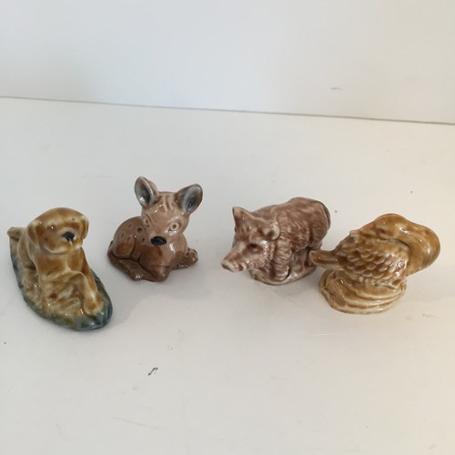 Wade Whimsies Whimsey Red Rose Tea Mixed Lot 20 Porcelain Figurines Animals EUC - Picture 8 of 11