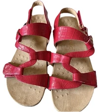 VIONIC Paros Sandals Red Patent Croc Sz 10 Adjustable Orthaheel Comfort NEW Flat