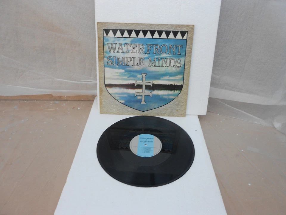 SIMPLE MINDS WATERFRONT 12" SINGLE IN GOOD CONDITION - Image 2 of 4