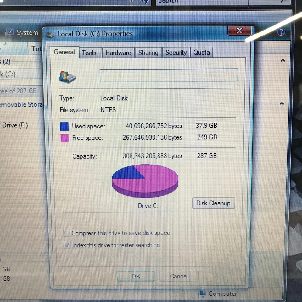 HP G60-445DX Retro Gaming Laptop AMD Turion 2.20GHz 3GB RAM (Windows Vista) - Image 3 of 4