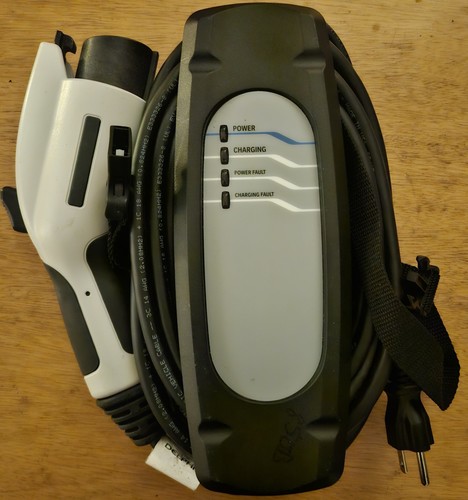 BMW Delphi Portable EV Charger 6826371-03