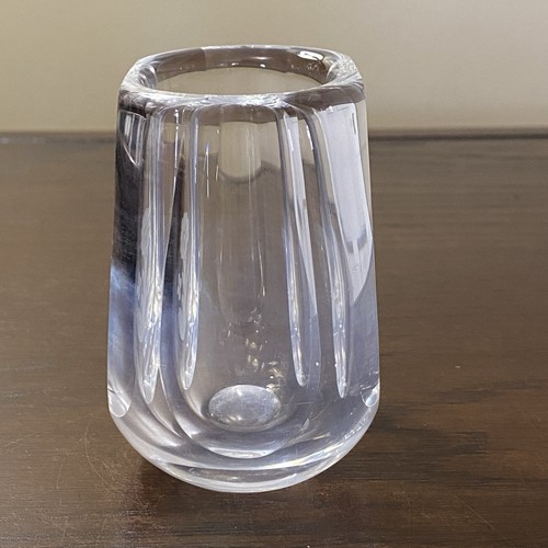 Orrefors Schweden Kristall 3 1/2" 8-seitige Knospenvase geätzte Blumen ~ handsigniert - Bild 3 von 10