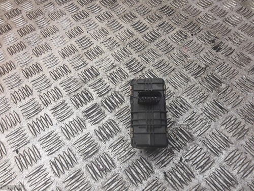 2012 BMW 3 SERIES F30 ACTUATOR STELLMOTOR 2000TD 4933519410