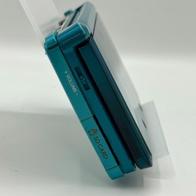 Nintendo 3DS region free Aqua Blue console / Charger / SD card /