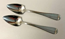 Vtg Norpro Stainless Steel Serrated Edges Set of 2 Grapefruit And Kiwi Spoons