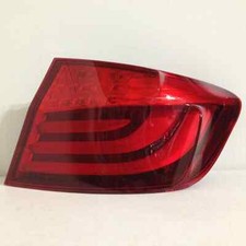 2011-2013 BMW 528i 535i 550i xDrive M5 Right Passenger Side Tail Light OEM Shiny