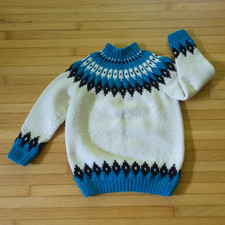 Vintage Youth Icelandic Hand Knit Wool / Acrylic Sweater / 7t to 10t / Nordic
