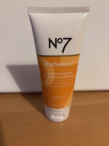 No7 Radiance+ Daily Energising Exfoliating Cleanser 1x100ml NEW