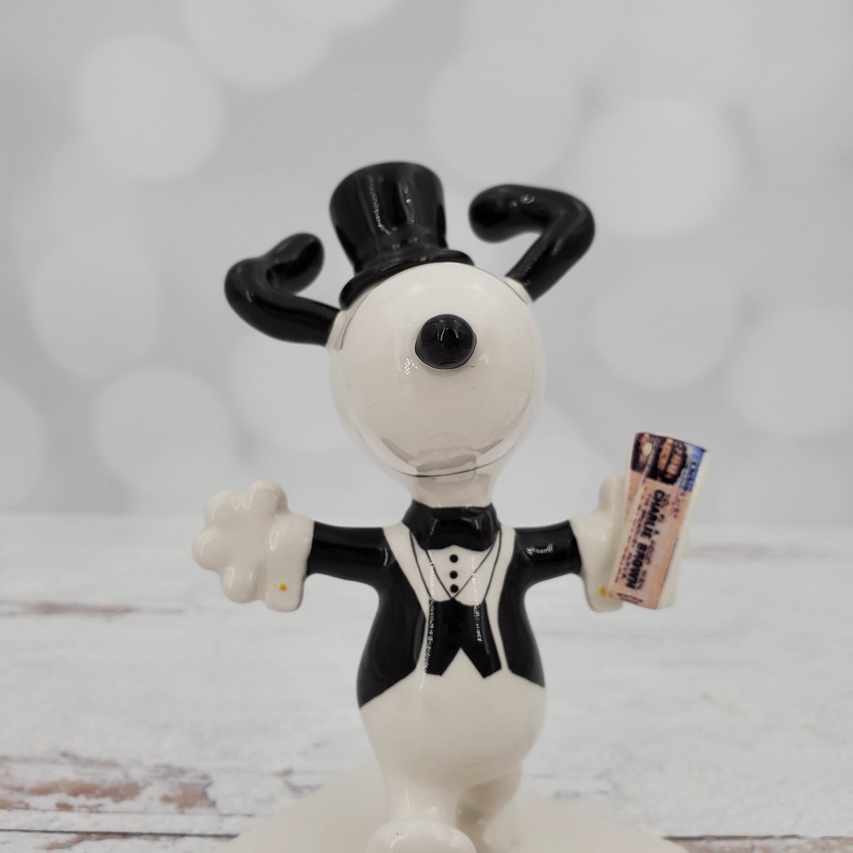 Westland Peanuts On Parade Top Hat and Tail Ceramic Snoopy
