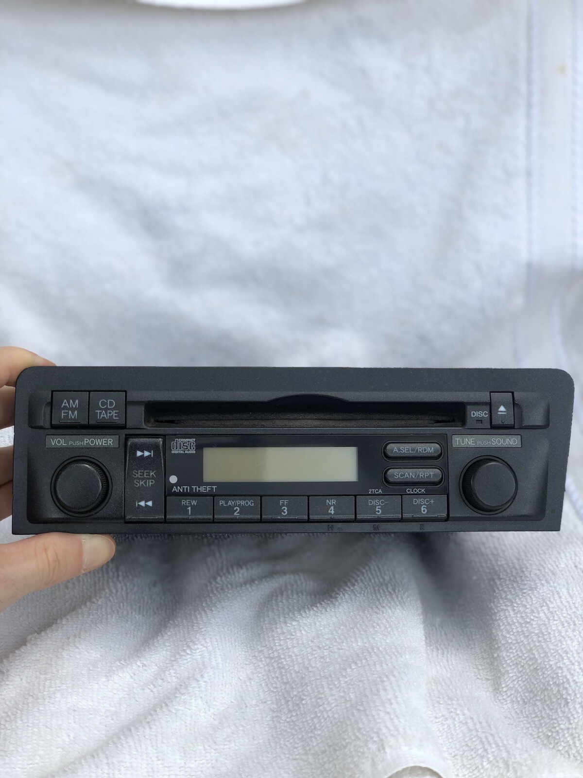 Honda Civic AM/FM Radio W/ CD Player 2001-2004. 39101-S5A-A210-M1 | eBay