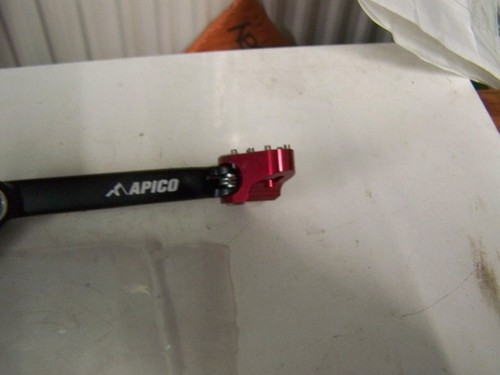 PEDALE FRENO POSTERIORE ELITE APICO BETA 80 NERO E ROSSO - Foto 3 di 4