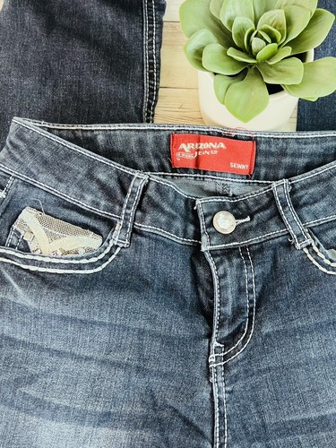 girls, jeans clothes bundle lot name Arizona size 10 and Disney Top Size M - Picture 10 of 11
