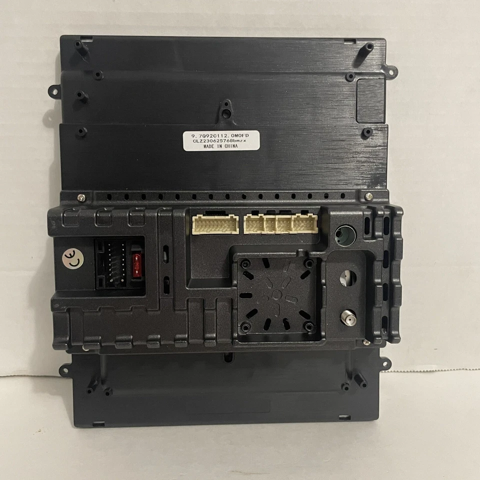 Radio Automática Multimedia GPS Coche Pantalla Vertical 9.7 Pulgadas Estilo Coche Mitsubishi Foto 2 de 4