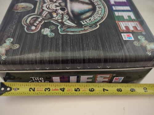 Game of Life Pirates of the Caribbean Dead Men Tell No Tales Tin Box Complete - Picture 13 of 13