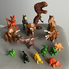 Dinosaur Mixed Lot Jurassic World, McDonalds, Jaru 8 Mechanical  7 Non