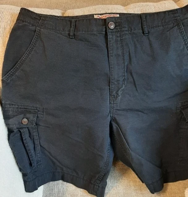 Arizona Men Black Cotton Classic Fit Cargo Shorts Size 38 - Image 2 of 4