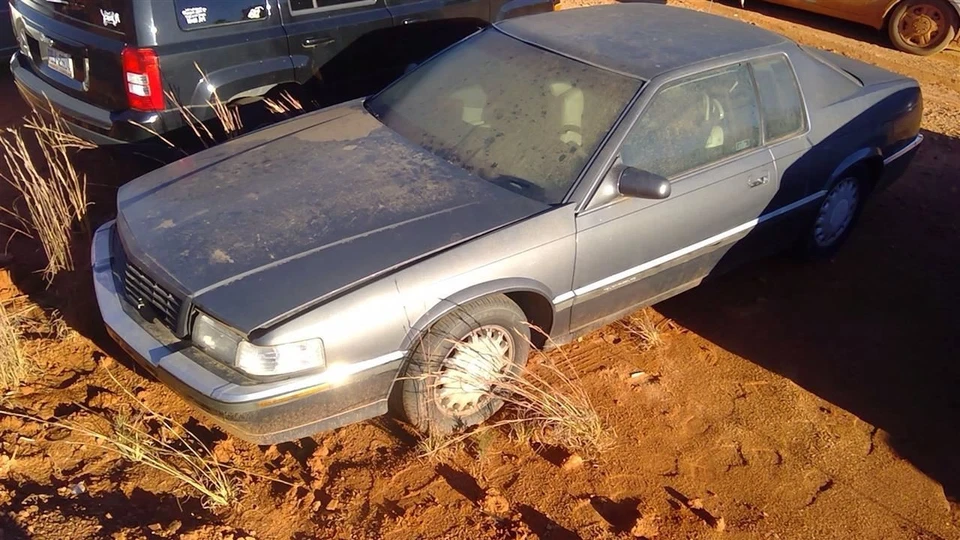 Transmission Shifter Assembly Automatic 4T80E Fits 93 Cadillac Eldorado OEM - Image 2 of 4