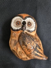Vtg. Babbacombe pottery, England. Owl hanging string scissor holder.
