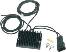 Regulador de voltaje Compu-Fire 38 amperios con aletas negro #55150 Harley Davidson