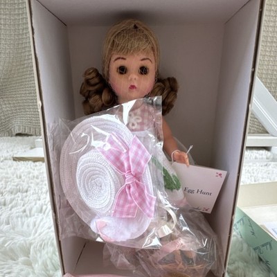 Madame Alexander Easter Egg Hunt Doll 8'' Blonde Girl with Hat & Basket 2000