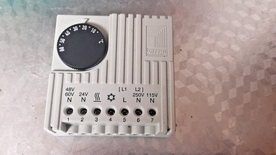 Thermostat Schaltschrank-Innentemperaturregler Regler  Rittal