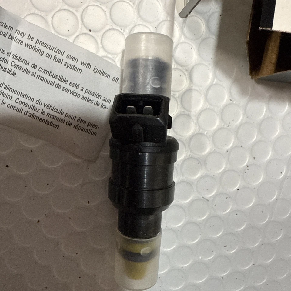 Inyector de combustible BWD 57087 Buick Regal 3,8 L V6 Foto 3 de 4