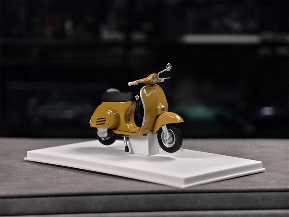 Norev Escala 1/18 Vespa 50R Amarillo Moto Diecast Modelo Juguete Regalo Foto 3 de 4