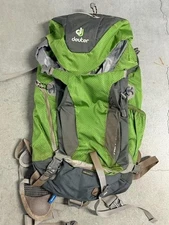 Deuter ACT Trail 24 Hiking Backpack Green Aircontact H2O Hydration Rain Cover