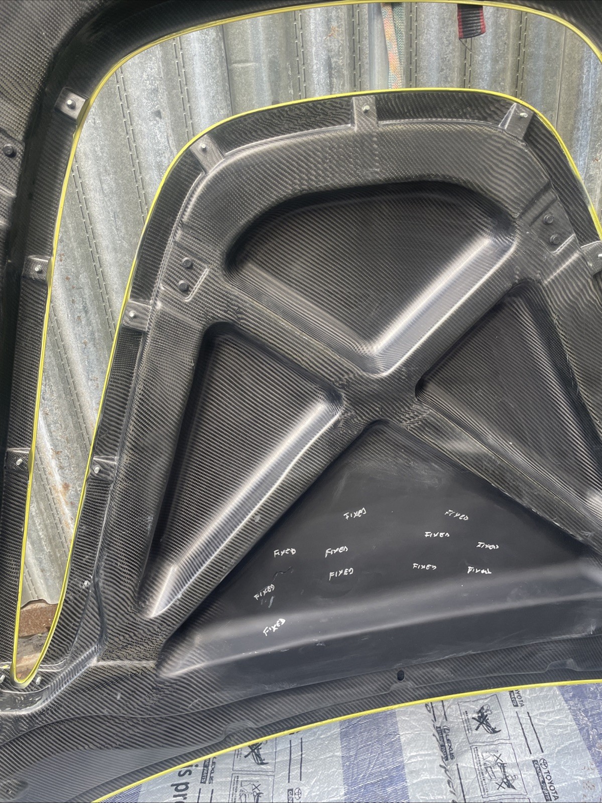 Aston Martin DBS Engine lid