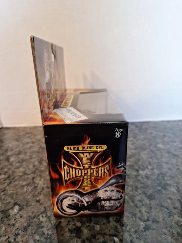 Jesse James West Coast Choppers Die Cast Motorcycle BLING BLING CFL JJ04-18-06 - Image 2 of 4