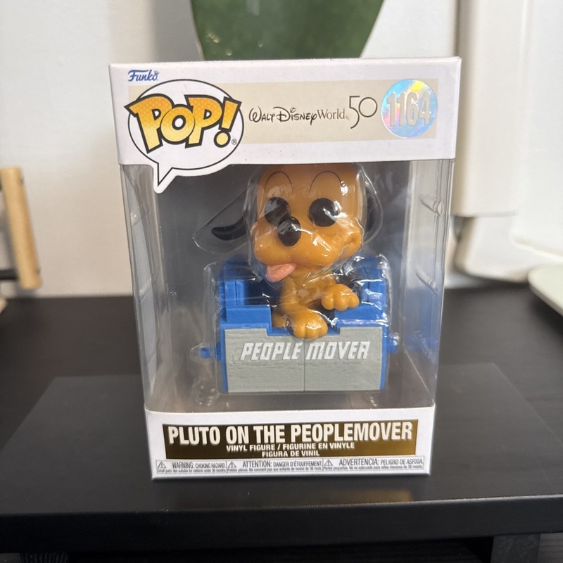 2021 Funko POP! Walt Disney World 50 Pluto on the Peoplemover #1164 w/protector