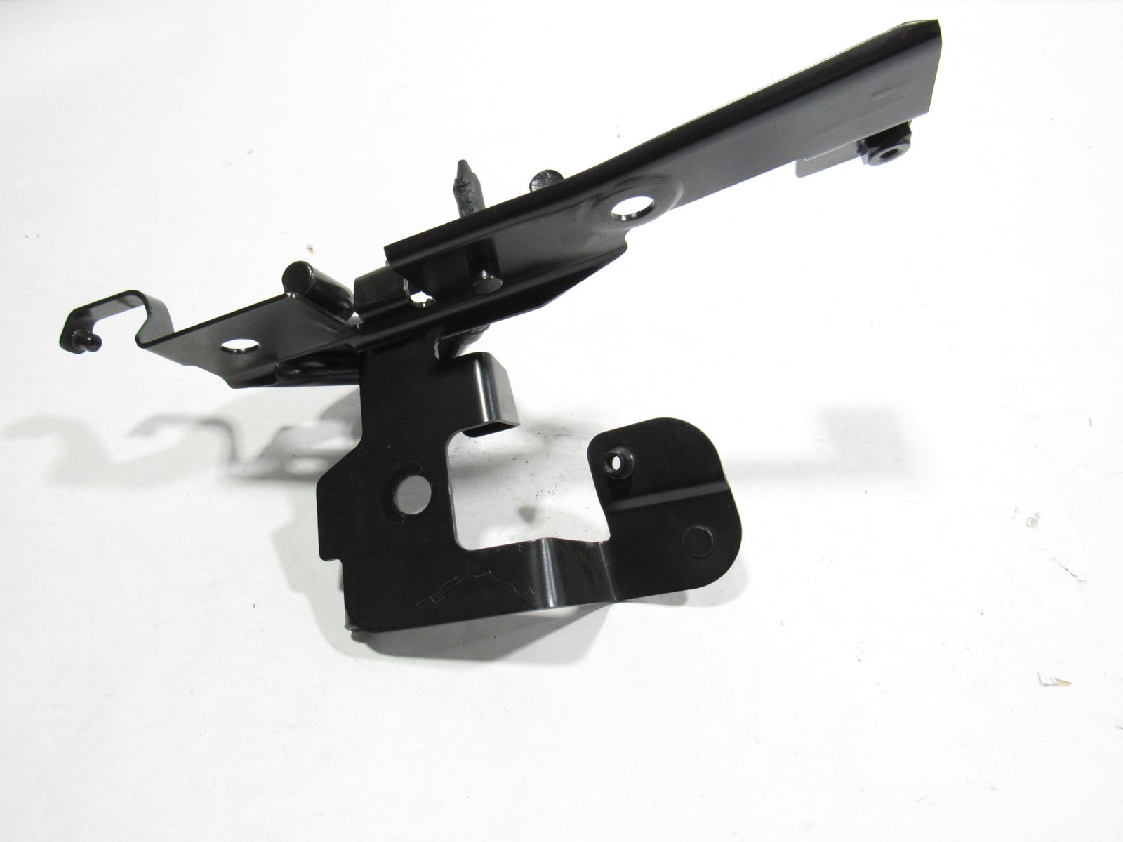 12-18 Bentley Continental GT W12 2015 Rear Left Seat Belt Guide Bracket ;:A