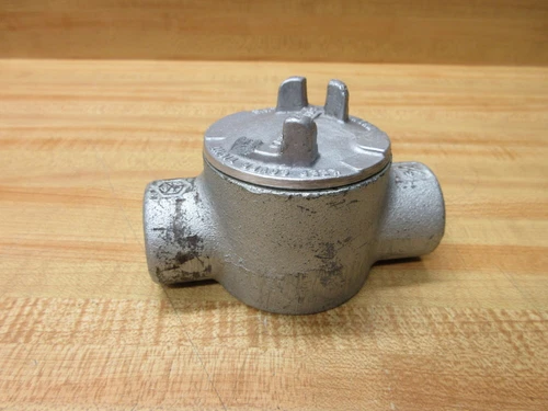 Crouse - Hinds GUAC-24 Eaton Conduit Outlet Box GUAC24