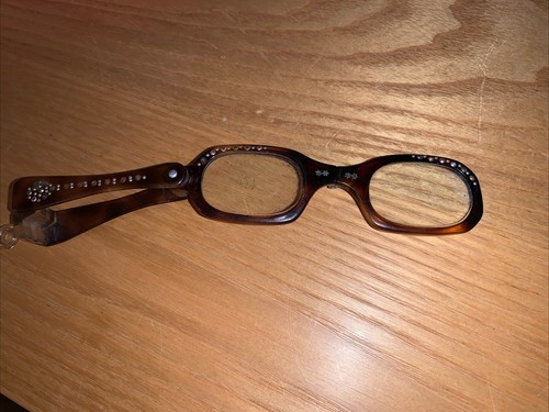 Freaking Awesome Vintage Cat Eye lorgnette Opera Glasses MOP Rhinestones