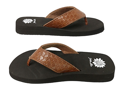 Yellow Box Women's Flip Flops Flattery 8 NWB Brown 54019 Flat