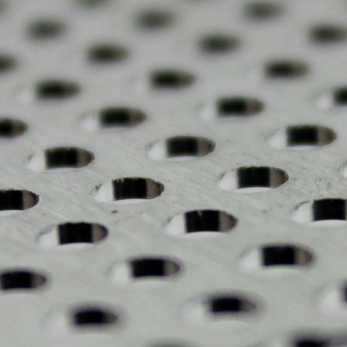 ALUMINIUM PERFORATED SHEET 3 mm Hole 9 Popular Sizes 300 x 300mm To 600 x 300mm - Picture 5 of 9