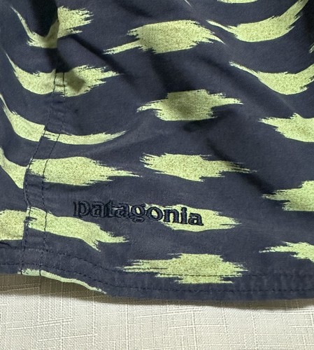Patagonia Wavefarer Board Shorts Swim Trunks Boy’ 18 Blue Green Geometric Print - Picture 3 of 12