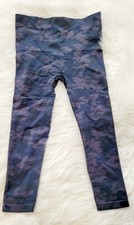 Spanx Seamless Camo Capri Leggings Women Size Large