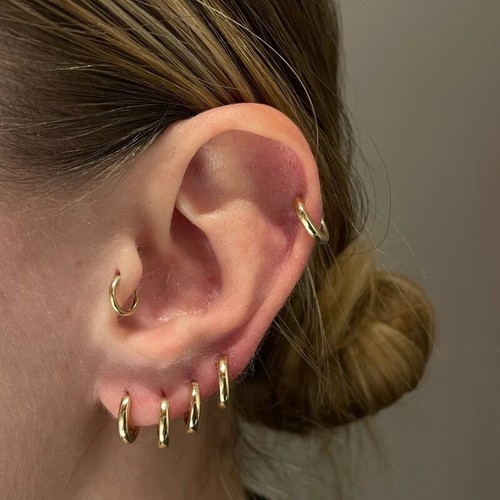 Juego de 5 pares de pendientes de aro Huggie para mujer hombre apilables delicados anillos de aro aros - Imagen 3 de 19
