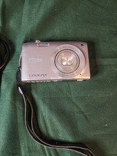 Nikon COOLPIX S3200 16.0MP Digital Camera - Silver - With Charge Cord Tested