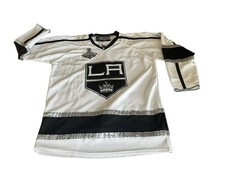 Drew Doughty Cards, Rookie Cards and Autographed Memorabilia Guide 20