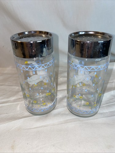 Vintage Anchor Hocking 1980’s Farm Country Goose Glass Salt and Pepper Shakers - Picture 2 of 4