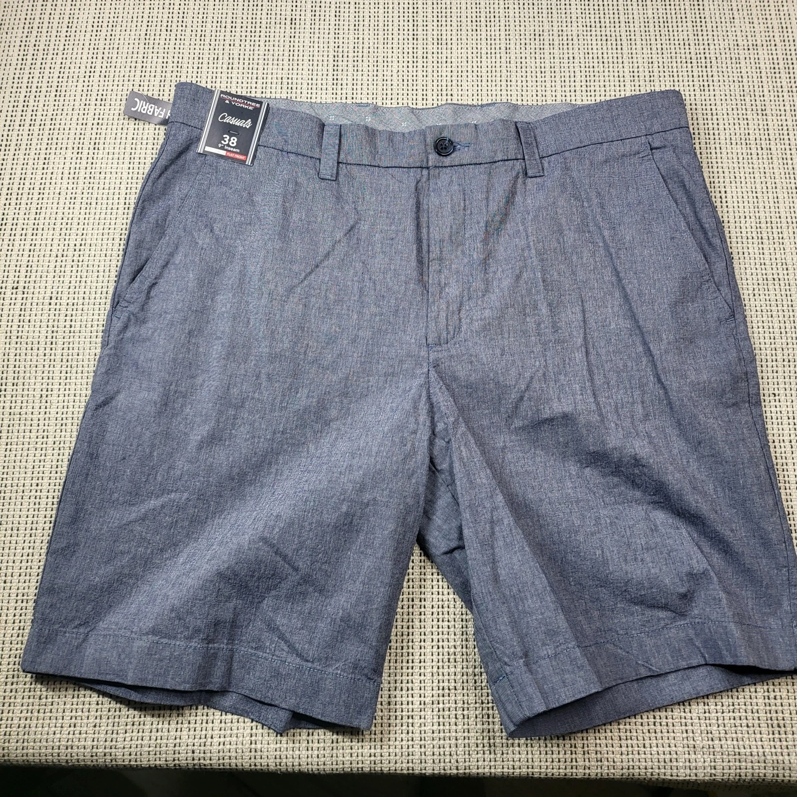 Roundtree & Yorke Shorts Mens 38 Blue Chino Stretch Classic Fit 9 Inseam Casual