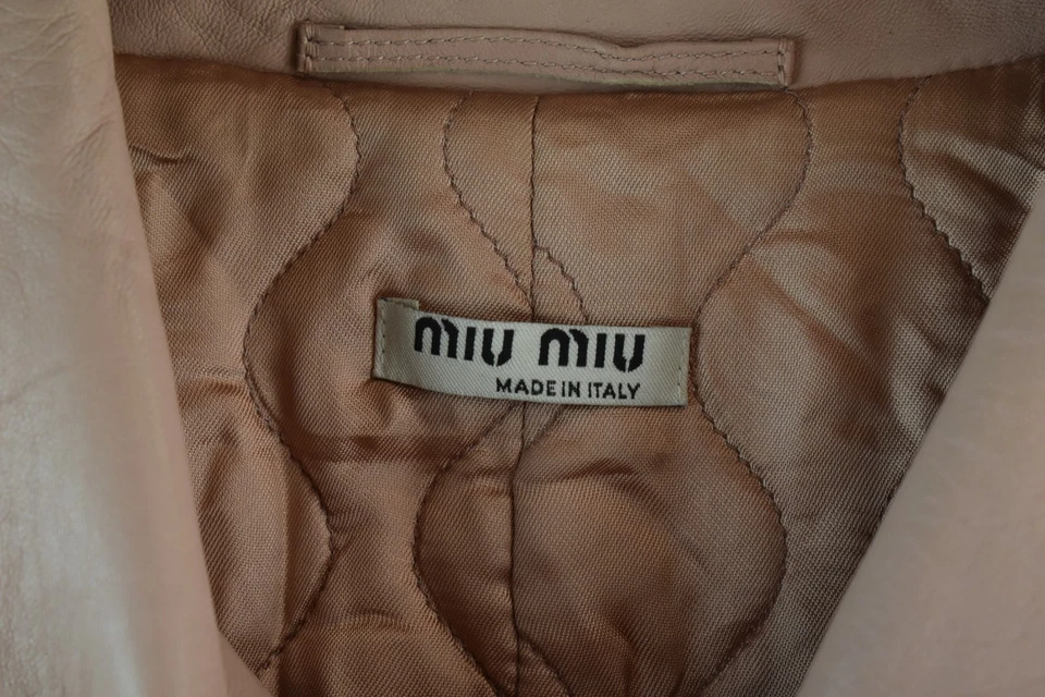 Abrigo MIU MIU Rosa Piel de Cordero Talla 40 Mujer Cuello Abotonado Informal Exterior Foto 4 de 4