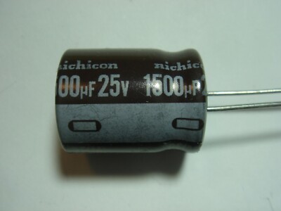 1500uF 25V 105°C ESR=0,09 ELKO radial   #15-28/9