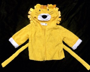 lion hooded towel