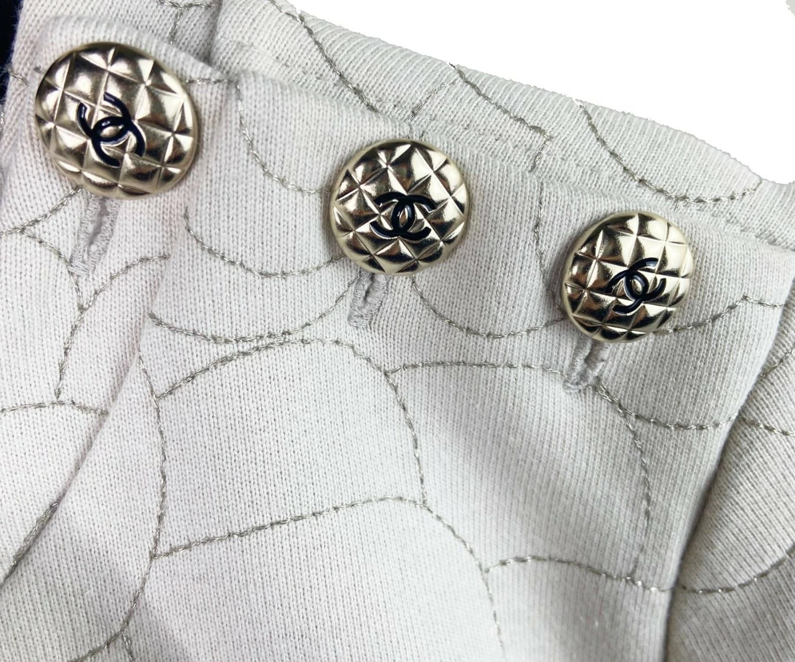 Felpa Chanel Nuovissima Beige Oro Camelia Cuciture