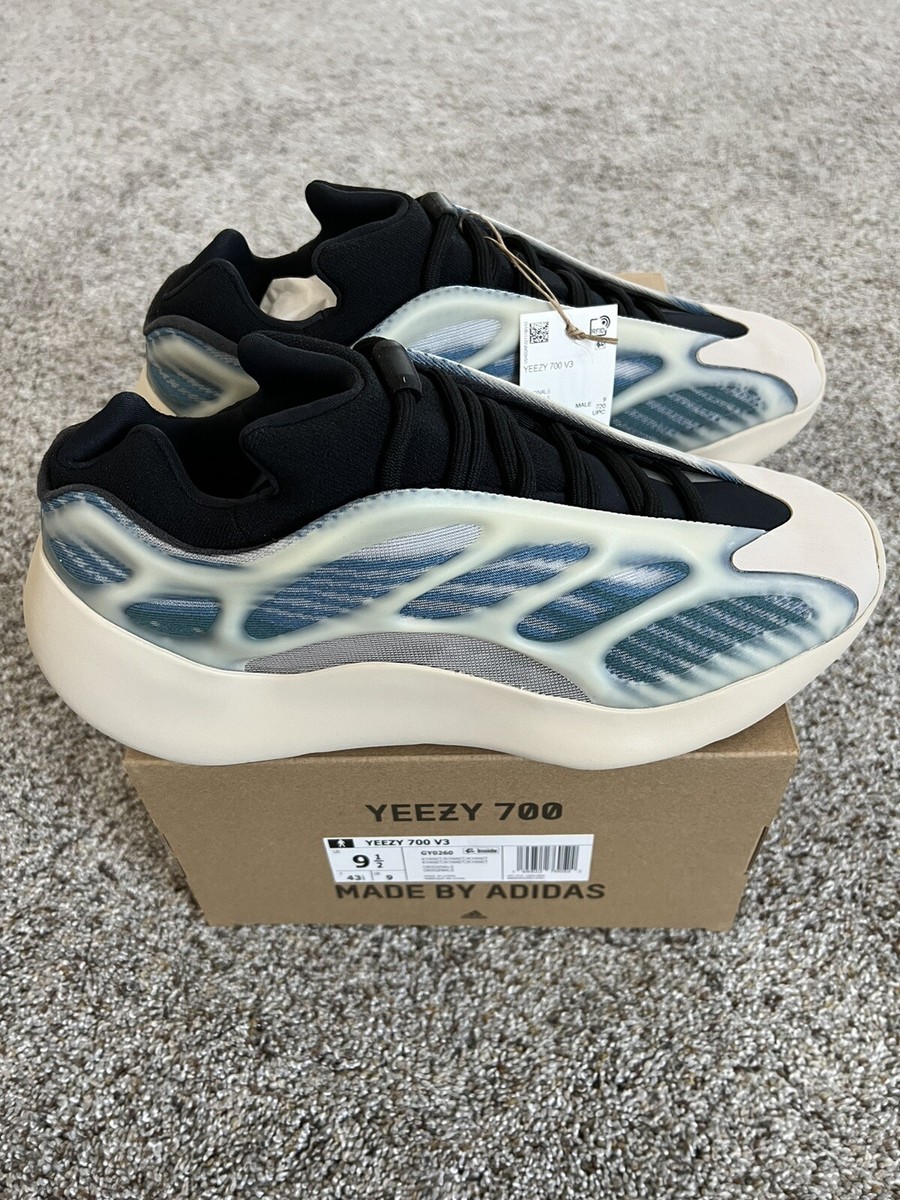 Adidas Sneaker Kyanit Gy0260 Adidas Yeezy 700 Con Fiori Adidas